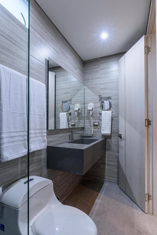 4 Sur Hotel Medellin Ngoại thất bức ảnh