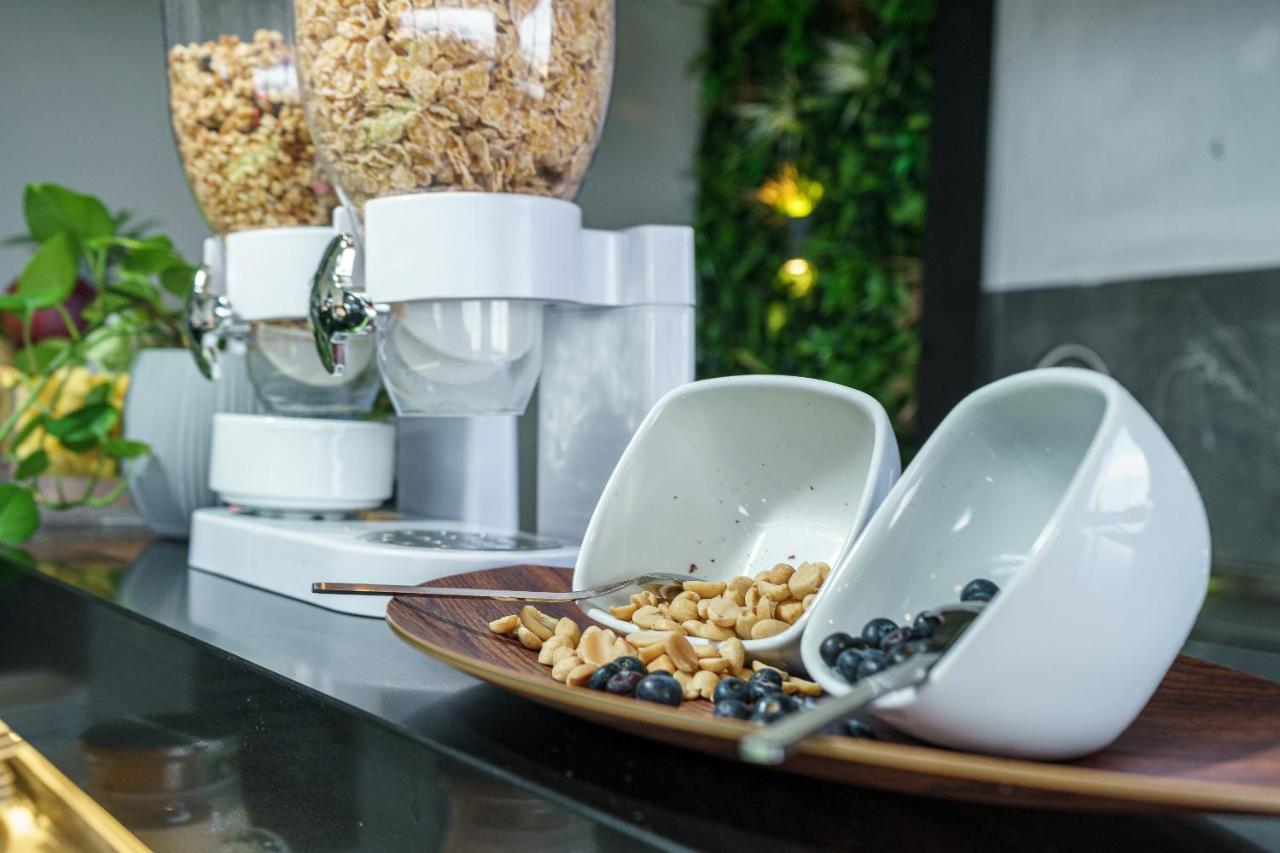 4 Sur Hotel Medellin Ngoại thất bức ảnh